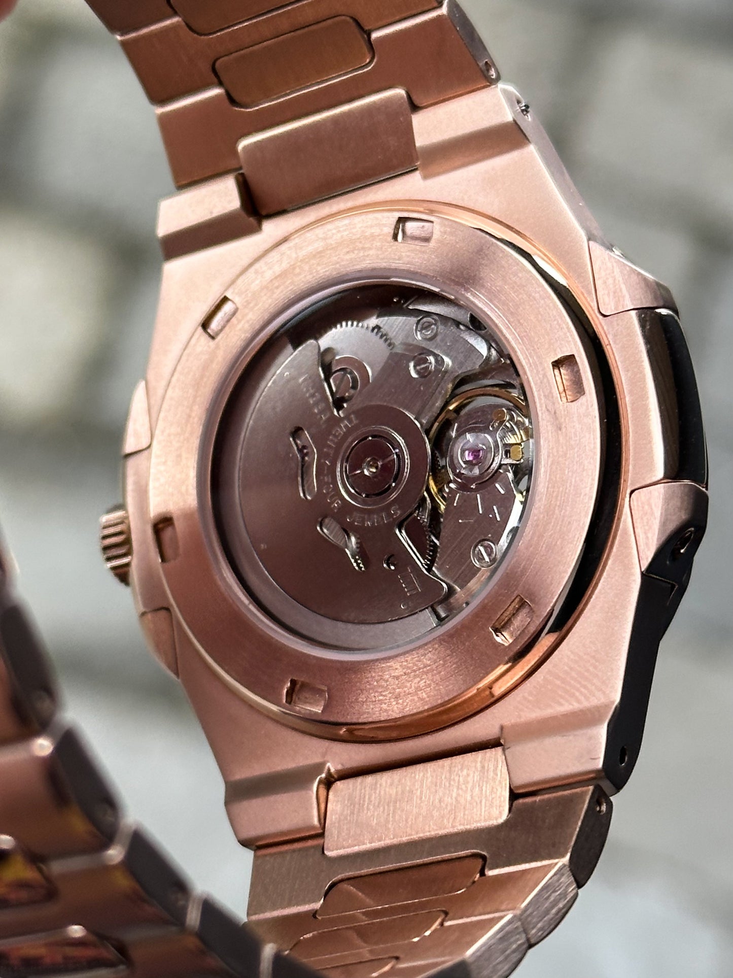 Nautilus Rose Gold Black