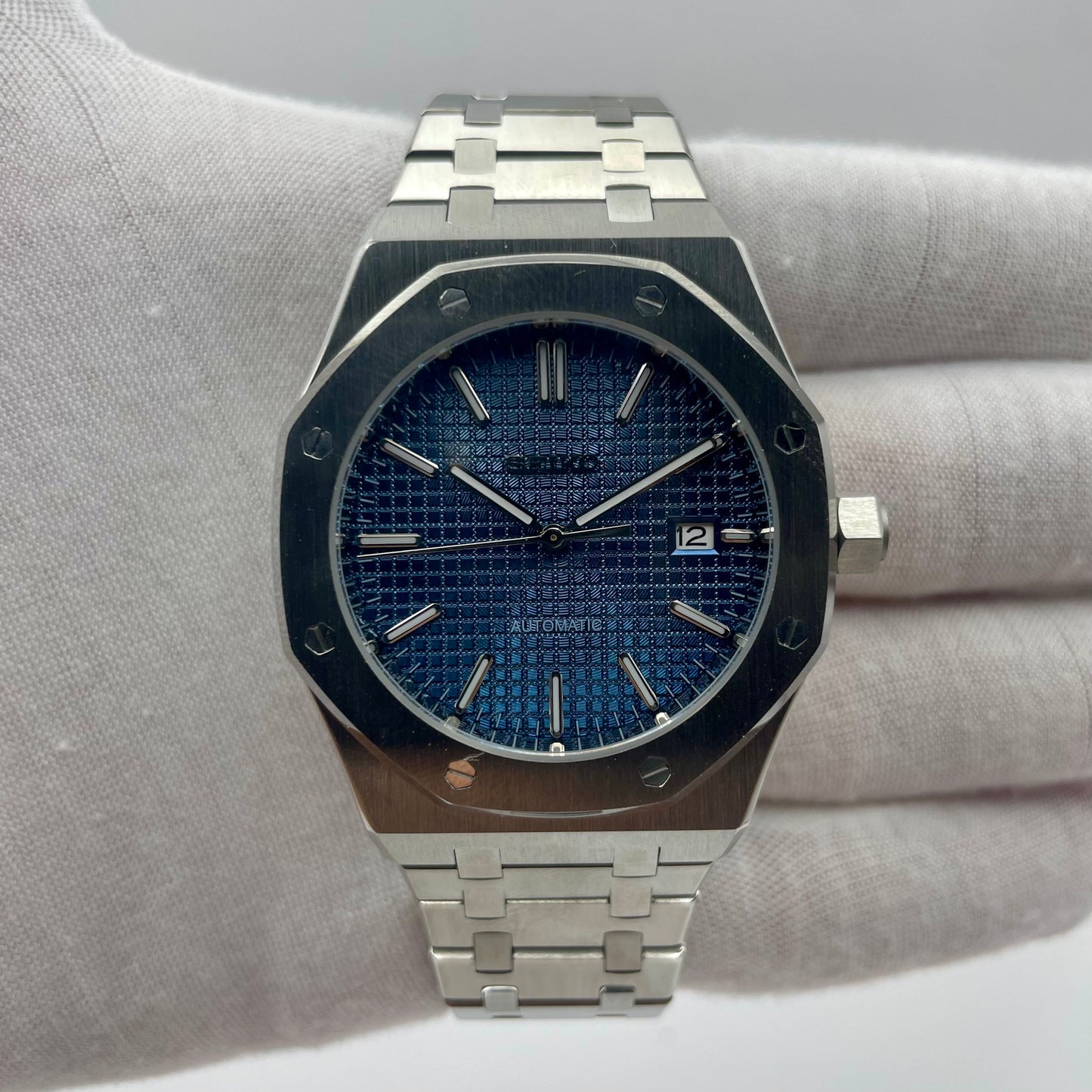 Royal Seikoak Blue