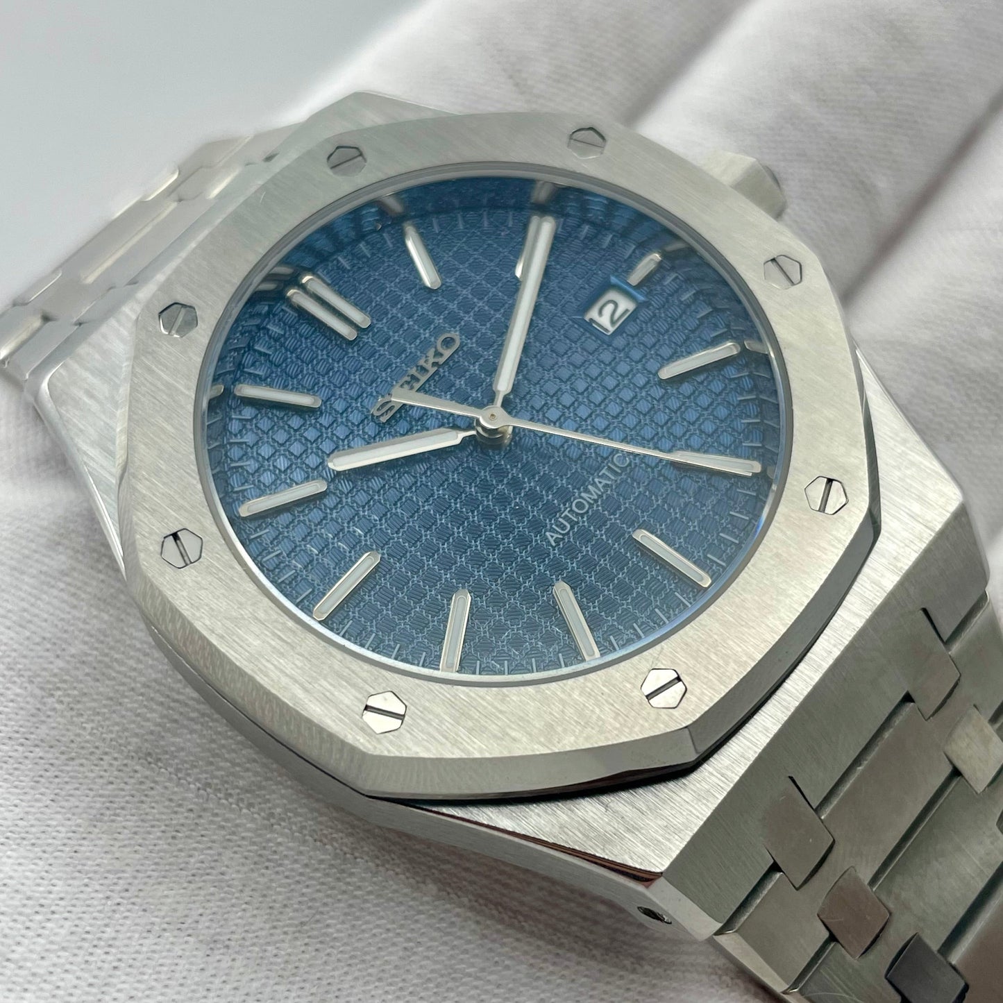 Royal Seikoak Blue